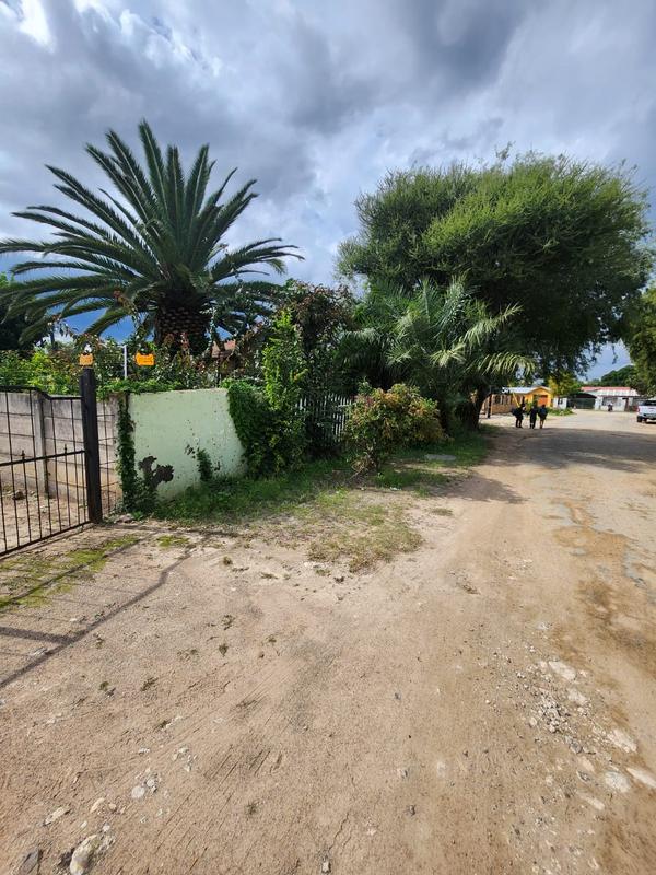 10 Bedroom Property for Sale in Montshioa North West